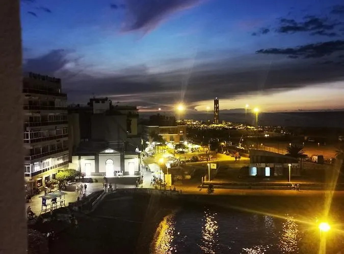 El Palacete Del Puerto